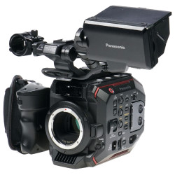 Panasonic EVA 1 - kompakt cinema kamera
