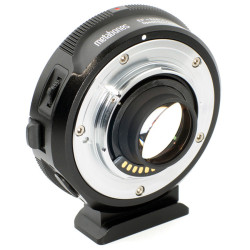 Metabones EF-BMPCC - 0,58x Speedboost
